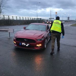 Ford Mustang warty 150.000 zł wróci do właściciela [FILM]